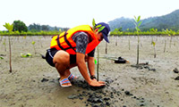 Local Life Tour นั่งเรือ ล่องแพ ชมธรรมชาติ ทานซีฟู้ด Local Life Tour นั่งเรือ ล่องแพ ชมธรรมชาติ ทานซีฟู้ด