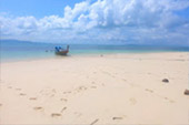 Less, but Happier : เกาะบุโหลน 2 วัน 1 คืน Less, but Happier : เกาะบุโหลน 2 วัน 1 คืน