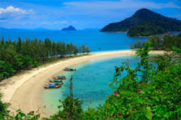 เกาะพยาม Rolling on Beach เกาะพยาม Rolling on Beach