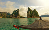 The Way Out: เขื่อนเชี่ยวหลาน 3 วัน 2 คืน The Way Out: เขื่อนเชี่ยวหลาน 3 วัน 2 คืน