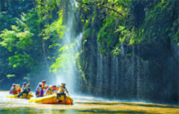 King of Waterfall : น้ำตกน้ำ ทีลอซู King of Waterfall : น้ำตกน้ำ ทีลอซู